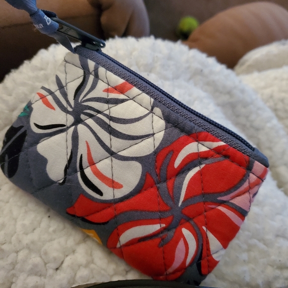 Vera Bradley change purse - Picture 2 of 2